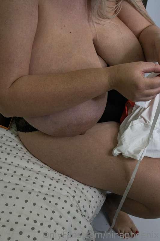 ninaphoenix image #1