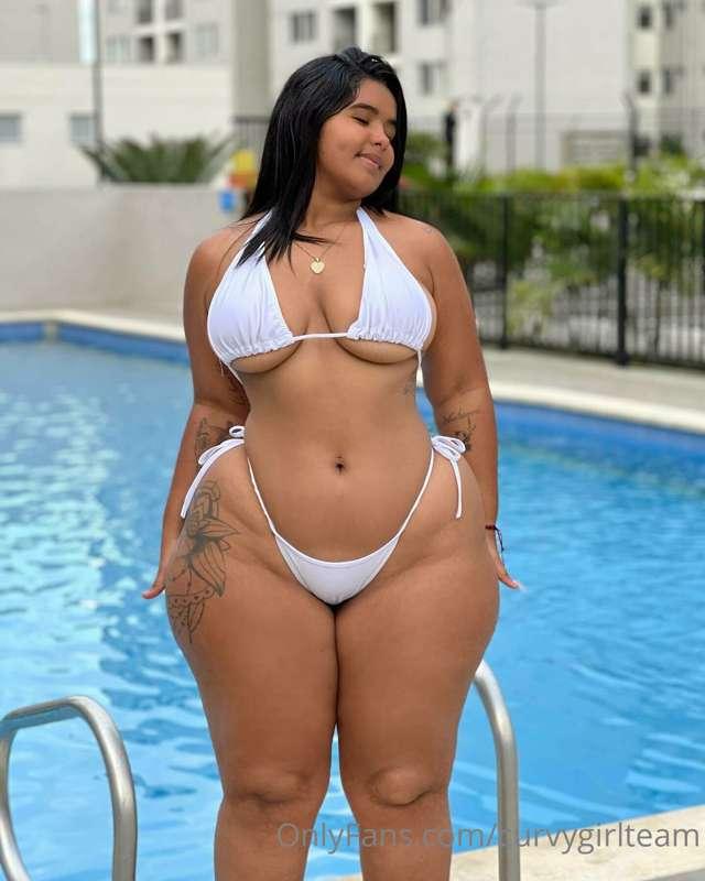 curvygirlteam main image