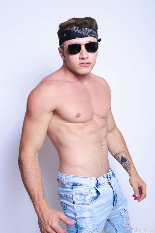 Acompanhem meu perfil grátis
Follow my profile free
@victorf..