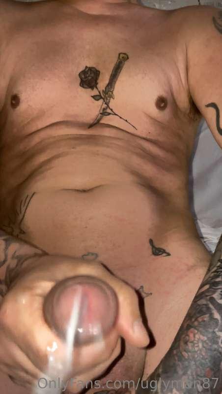 I jerk off live follow me…