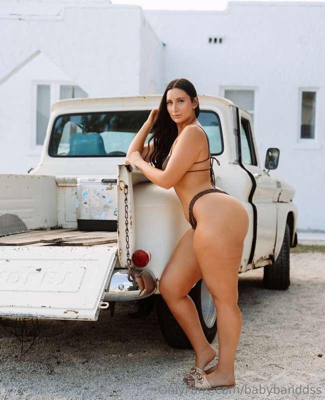 SPECIAL RELEASE TODAY! 🚨 With @officialkrissytaylor @shaynah..
