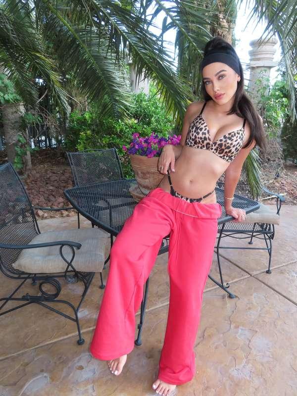 serving looks straight out of the wild 🫦