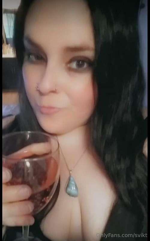 Good vibes
🖤🖤🖤
Tell me something you want to do to me. Messa..