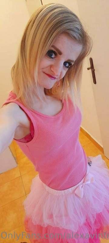 alexavinfree main image