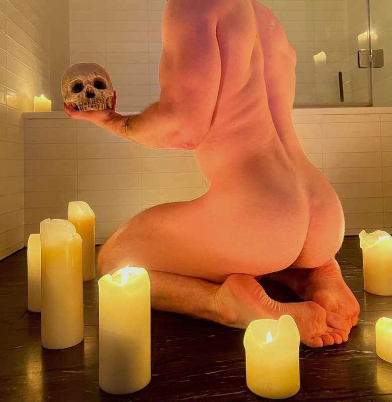 It’s almost Halloween so this is kind of in season 🤷🏼‍♂️ 😆 t..