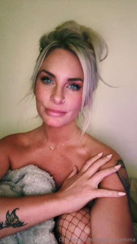 yes, I’m too much. and no, I’m not toning it down 😘🔥