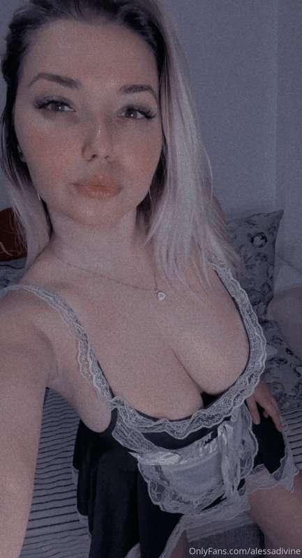 alessadivine image #2