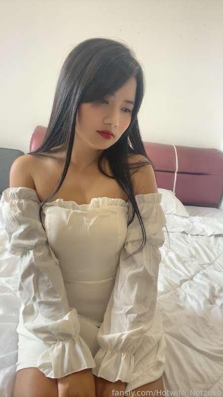 hotwife_netzuko image #1