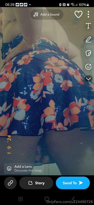 Lift this up to fuck my arse hard baby x