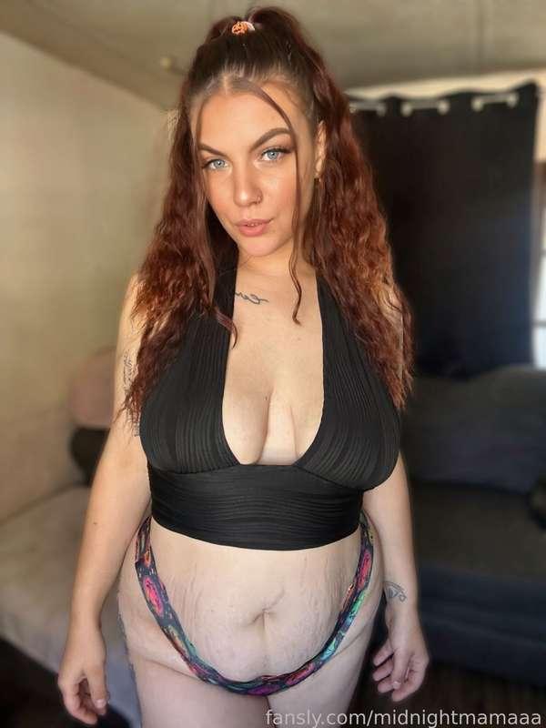 Mommy’s here, baby mommy’s got these big milky titties ready for you 🍼💦.








#bigtits #bigareolas #cleavage #redhead #MILF #chubby #nude #nsfw #worship #tittyworship #mommymilkers #saggy #saggytits #blueeyes #sexy 