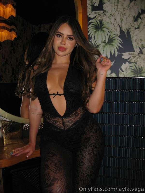 Live tomorrow 👇📹https://onlyfans.com/1649162812/layla.vega