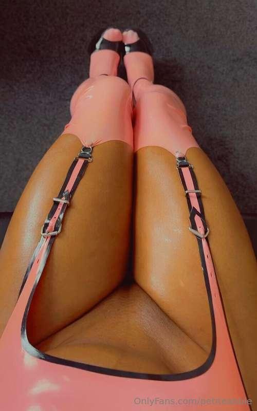💗💖 I’ve started my latex collection journey hehe!!I love the..