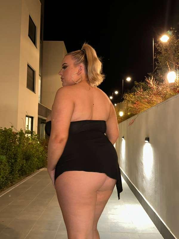 Oops... I may have forgotten to wear underwear tonight🤭