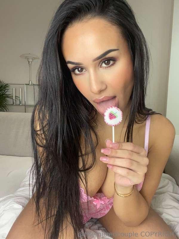 Happy V-Day!💕💋❤️🫦  Did you unlock the Valentines video yet? ..