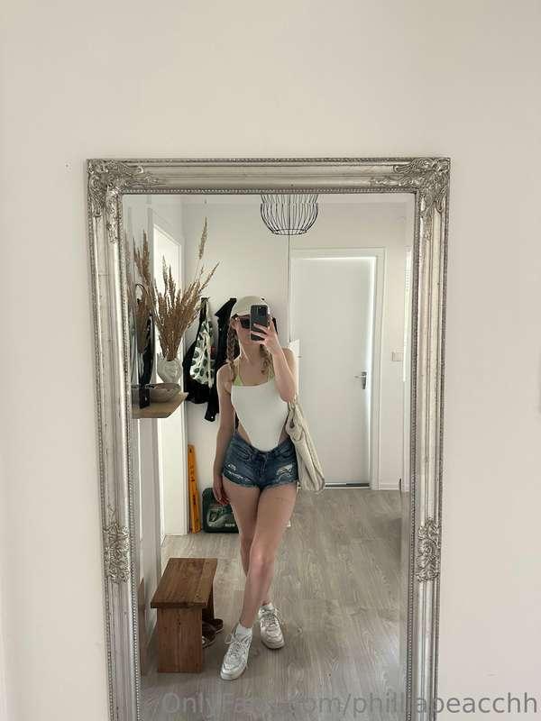 bellaaraee image #0