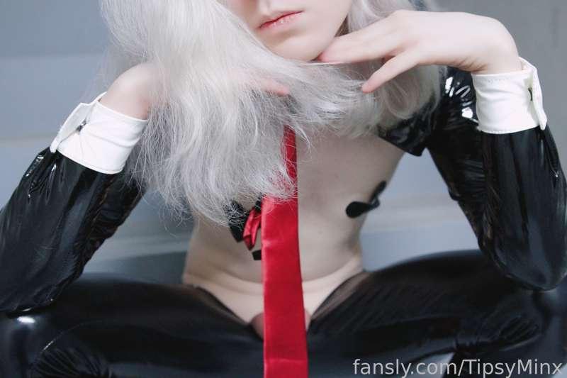 tipsyminx image #3