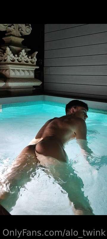 Coming in?😉