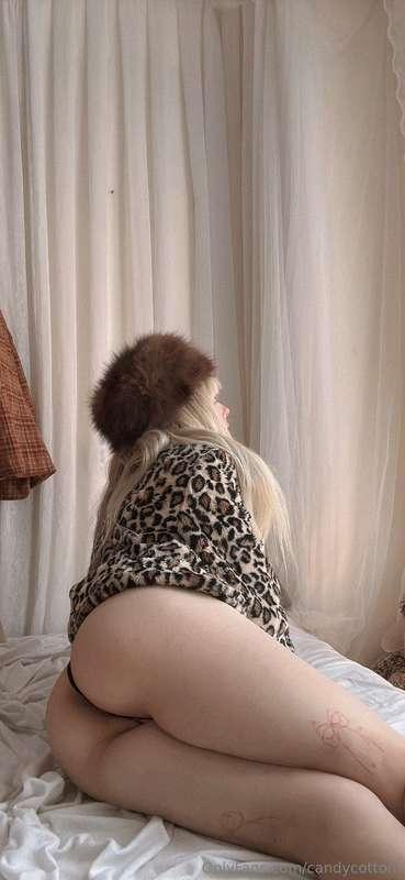 It's very cold outside. Daddy can I warm you? 🐯💦🧸 I was thin..