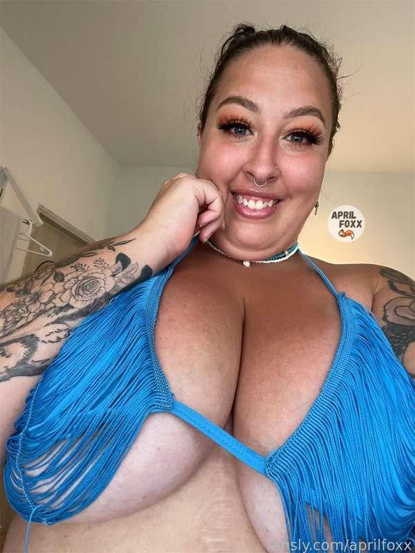 wanna be my daddy?
#custom #squirt #sexy #pussy #dildo #bigass #outdoor #fetish #blowjobs 