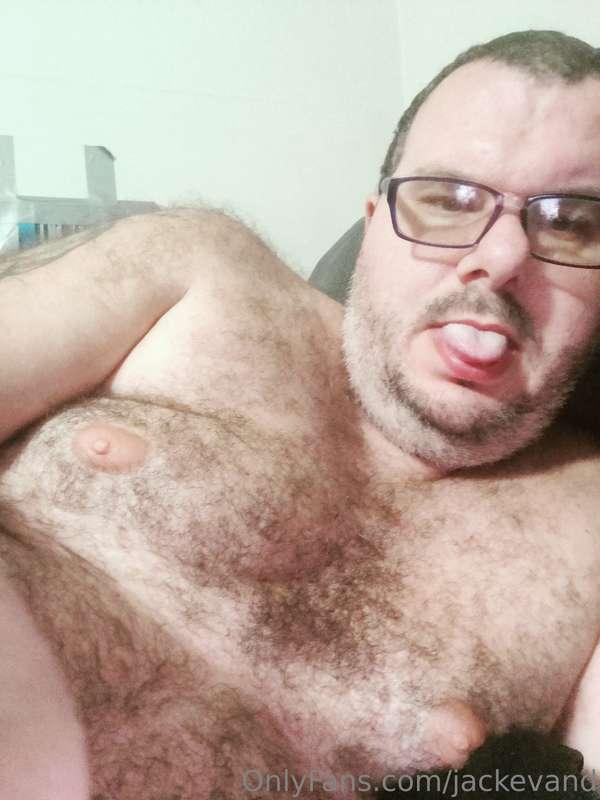 It's taco and tiddy Tuesday where the tiddys at