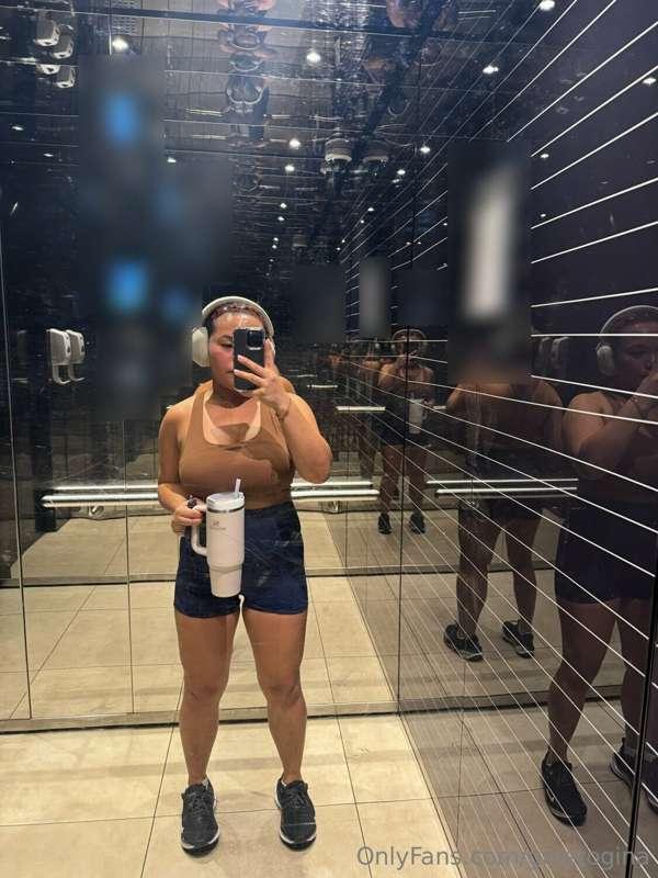 Going gym, don’t stop sending. Imma ignore you tho.