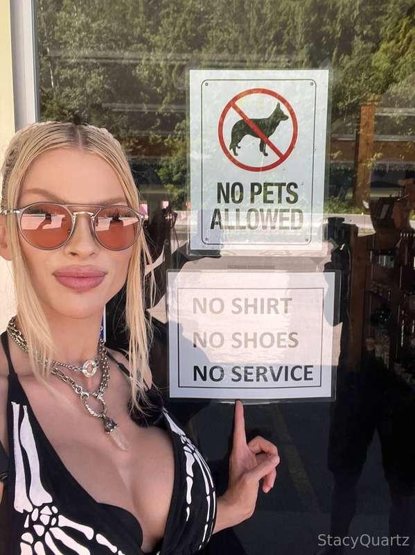 😜