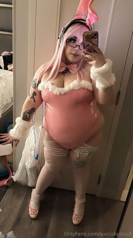 Frieren n Bunny Sonico goodies planned for September~ ;) cus..