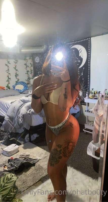💋