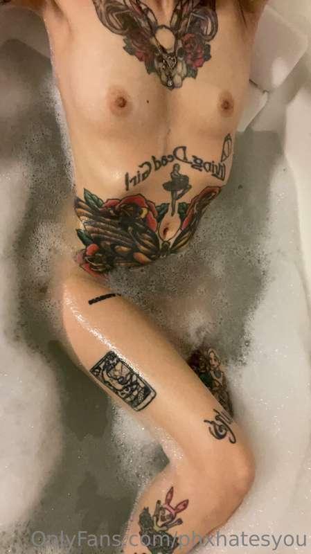 💦