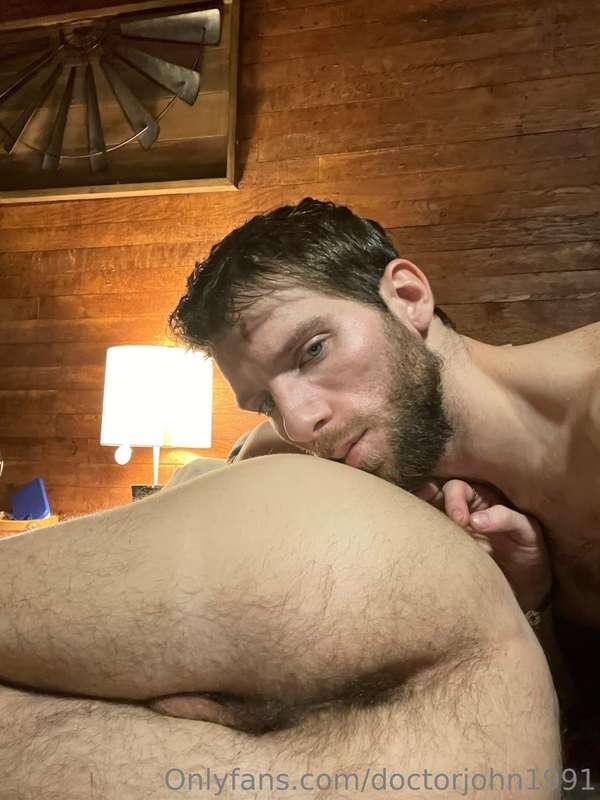 Live on chaturbate now @kentuckypride1991. Username I’m acti..