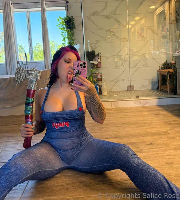 Hi. WANNA PLAY?! 😈 DAY 2 of 31 DAYS OF HALLOWEEN!!😈🎃👻 UNLOCK..