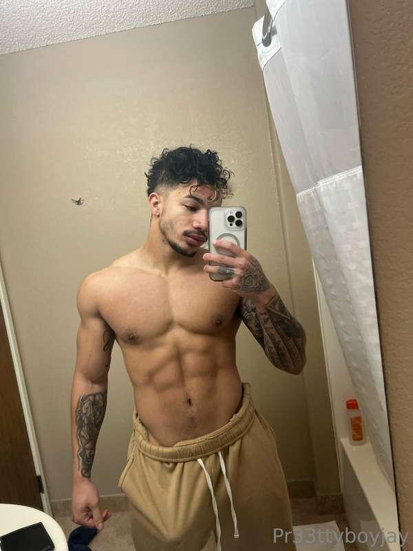 So tempting, you can't resist? 🤤