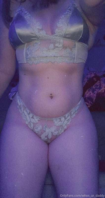 Serving body💋
Send a tip for more😉