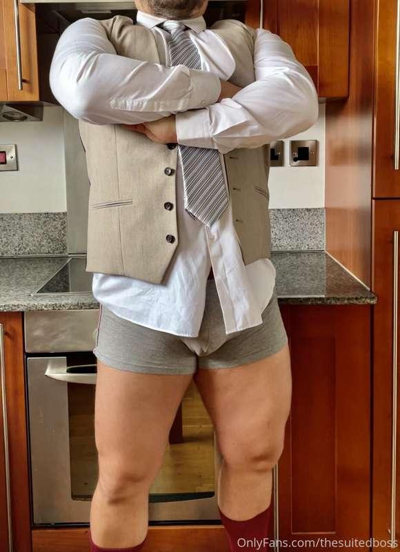 thesuitedboss image #0