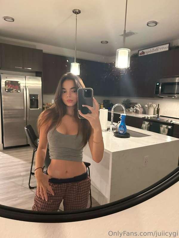 @thesasssyclub
