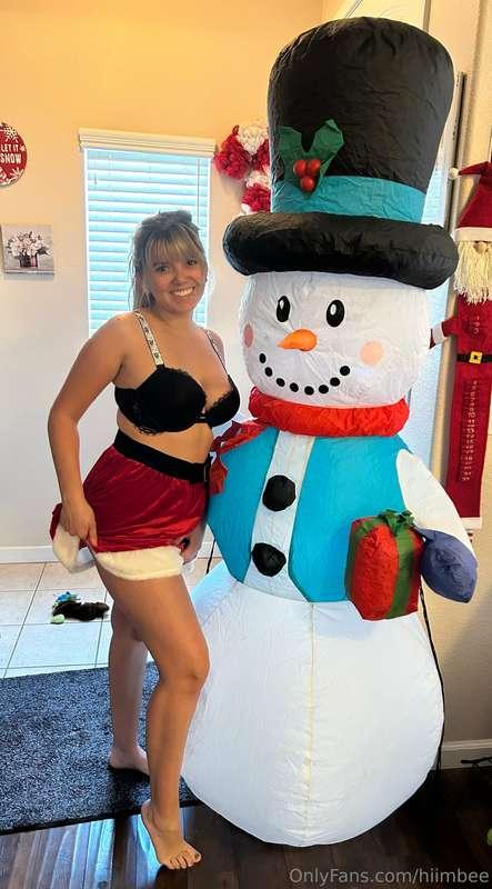 A little fun with Frosty the Snowman ☃️ 😜