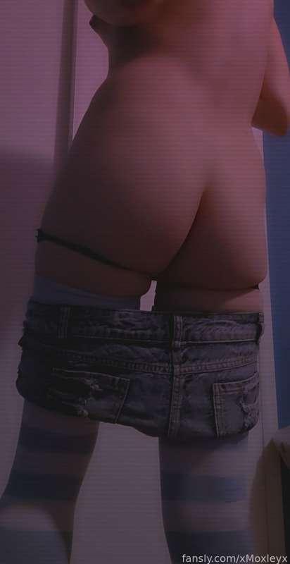 xmoxleyx image #0