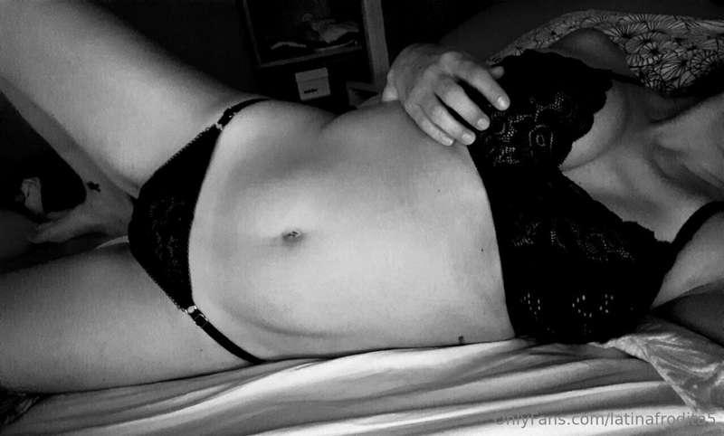 🍒🍒 I WANNA BE YOURS; BABY 🍒🍒

@sofi2333

FREE SUBSCRIPTION 🍓..