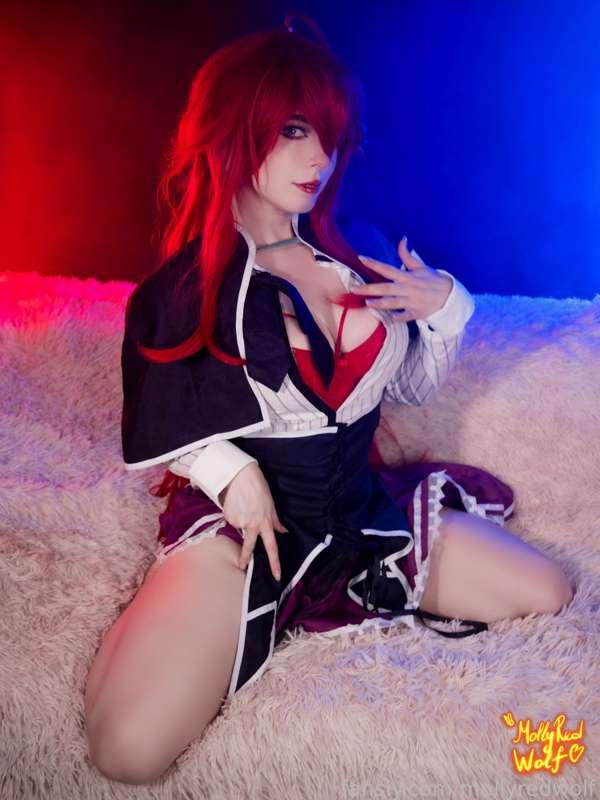 mollyredwolf image #2