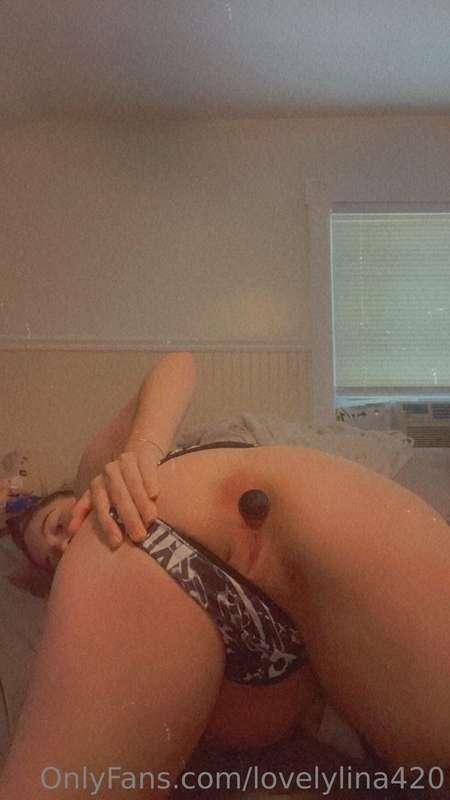 lovelylina420 image #1