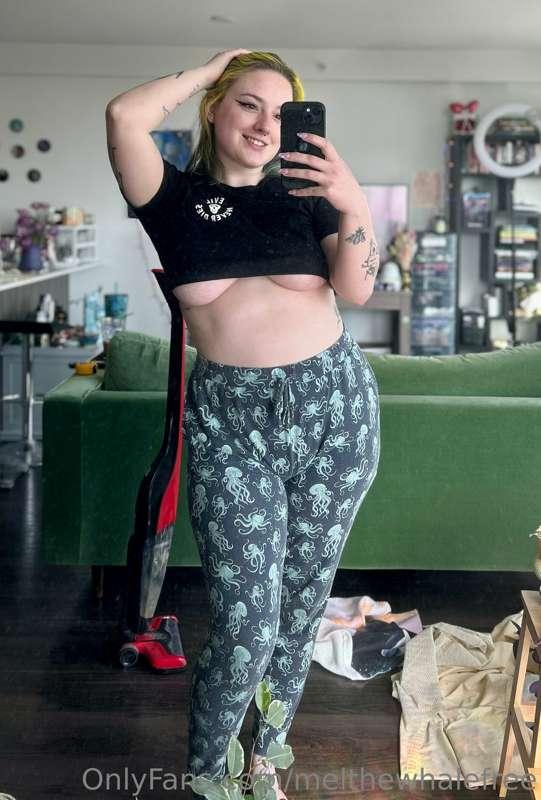 Good morning 🥰🥰 my premium page is only $5 right now! @melth..