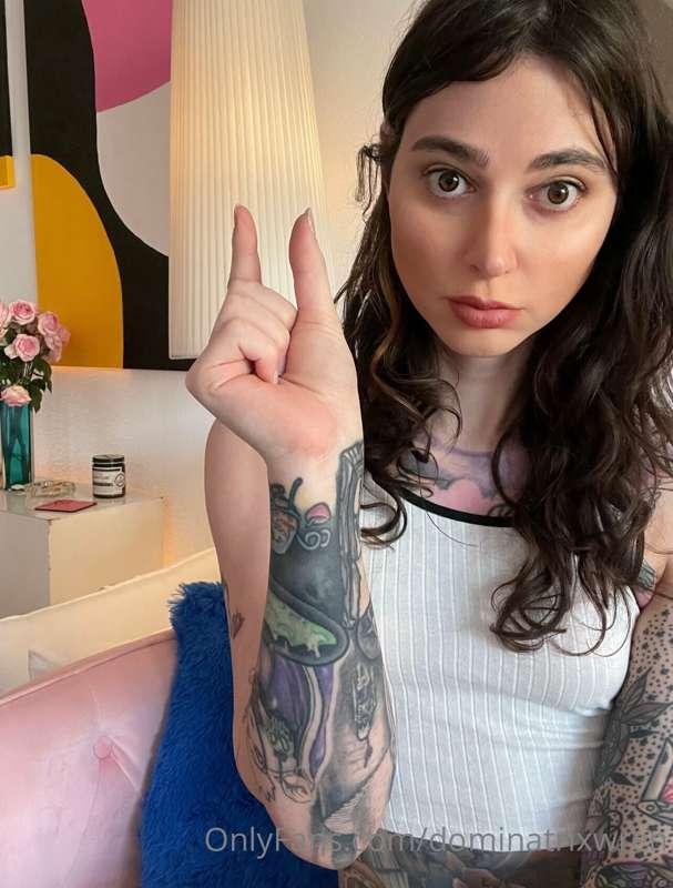 Is this you? Do you have an unfortunately small pp? It's oka..