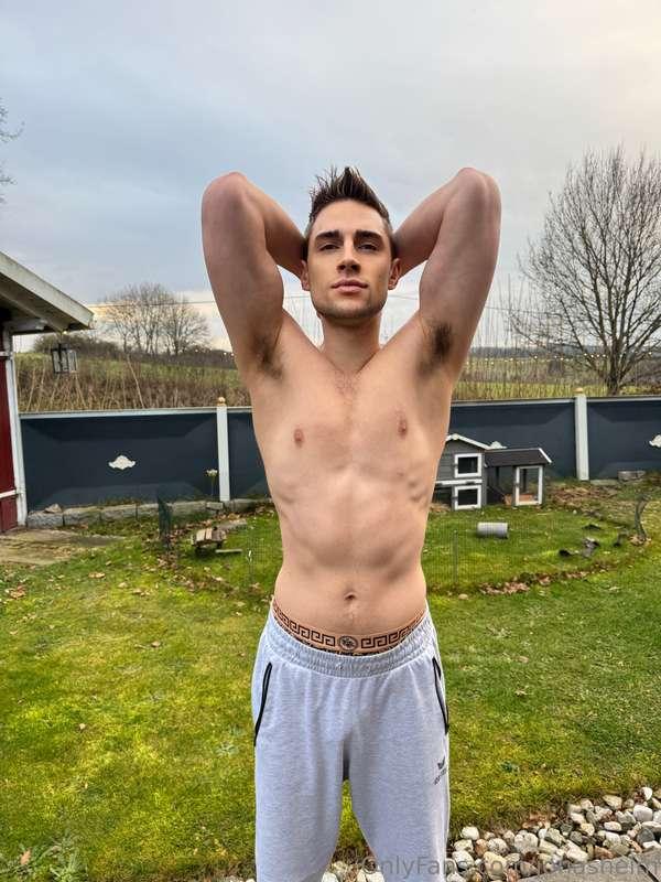 3 TIMES A DAY 😈 do you know what I do so often???