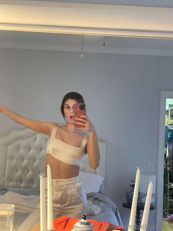 outfits plus a nip slip 💌💌