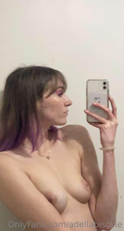 loving my purple hair ngl ;)