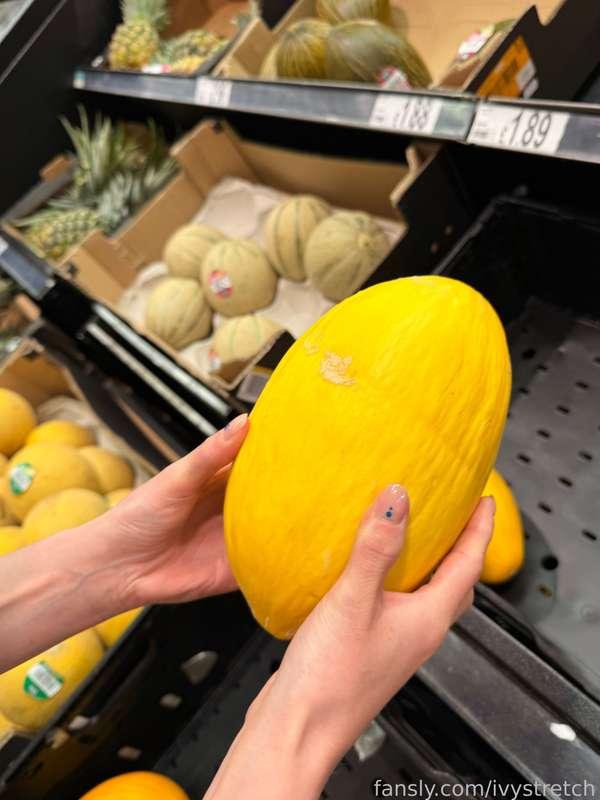 Just been shopping for essentials 😁 

How many golf balls do you think I can fit in my pussy? 🤔