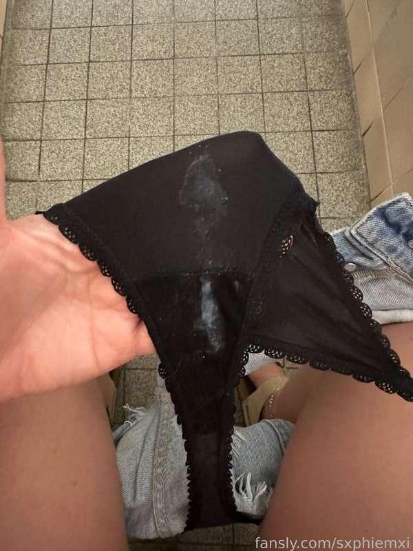 Did you know I also sell my worn panties 🤭