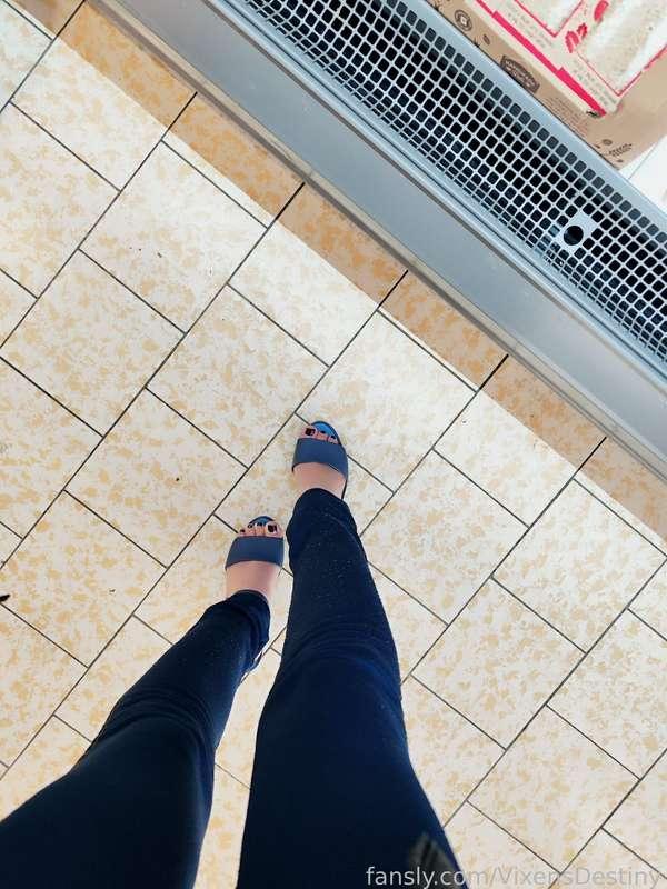 #fyp #teen #18 #young #petit #small #customs #daddy #feet #footfetish