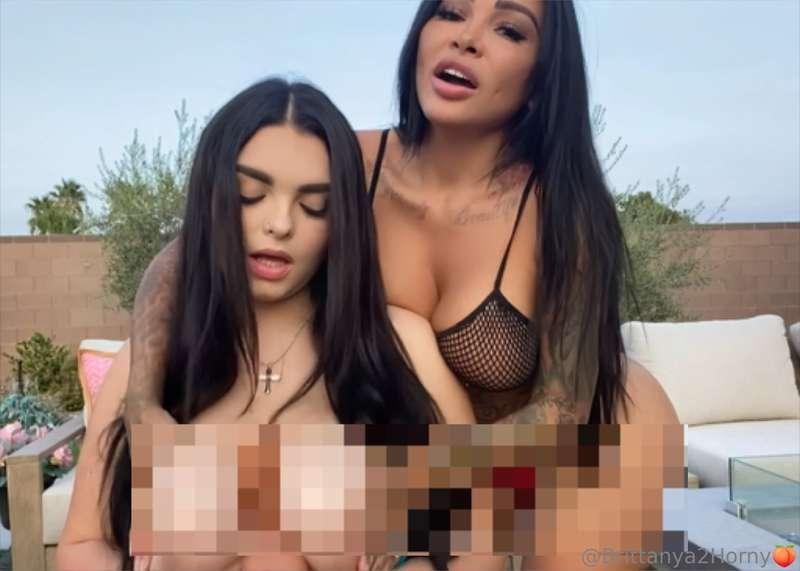 Cum all over us 💦💦 @kum4kaylee @seebrittanya