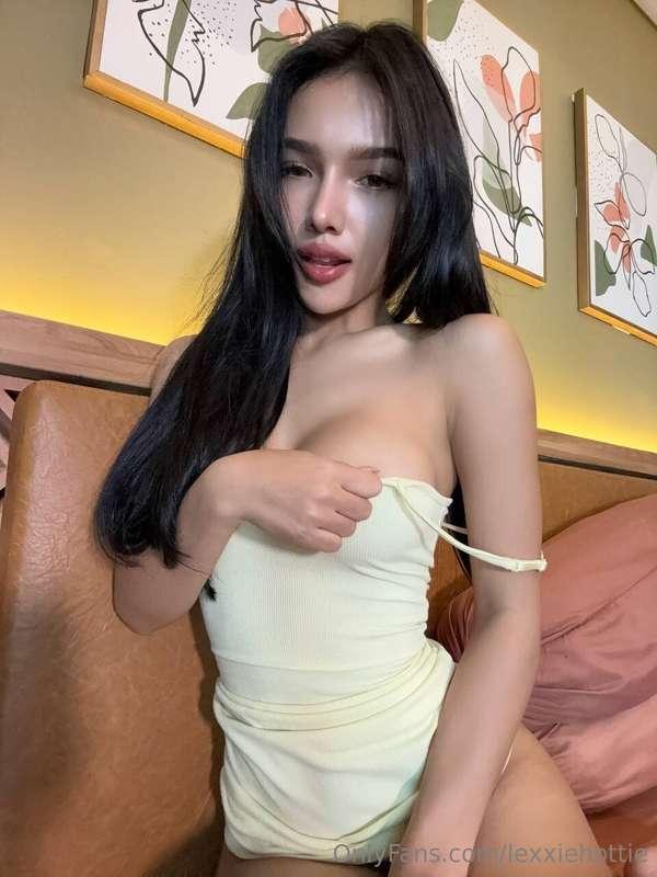 These tits look even better bouncing in your face 😋💦